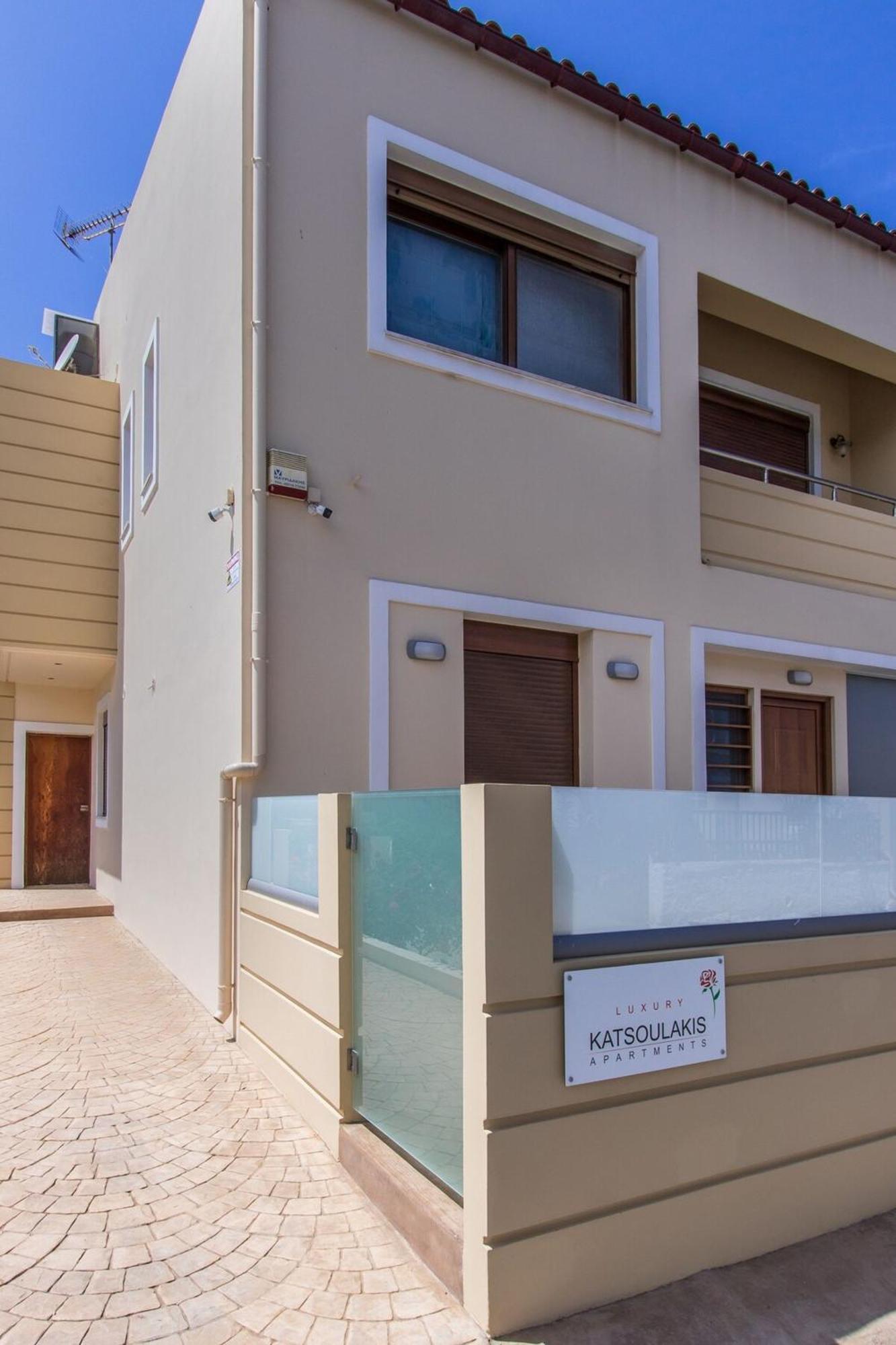 Luxury Katsoulakis Apartments In Countryside Alikianos Exteriér fotografie