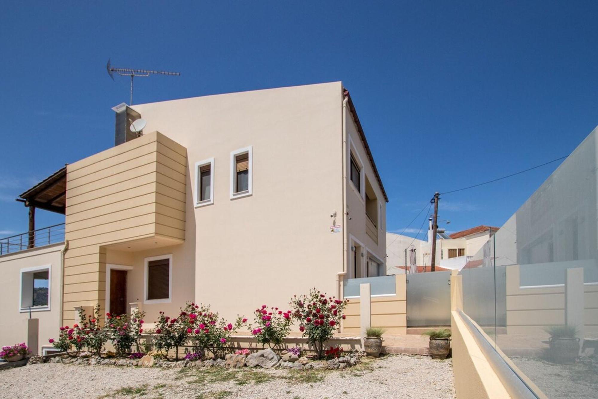 Luxury Katsoulakis Apartments In Countryside Alikianos Exteriér fotografie